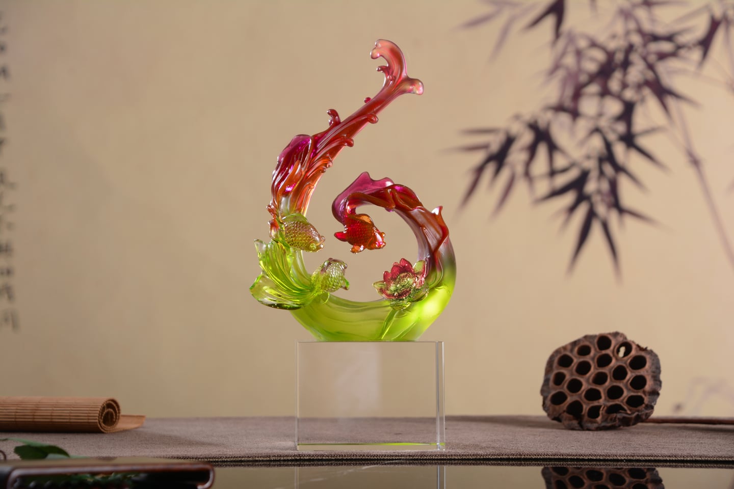 Crystal Feng Shui Three Fishes Inviting Wealth Statue HC330022